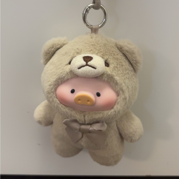 Keychains lulu bear , Winnie Pooh , crybaby’s , Cheshire cat  each $10 all $45 - Picture 1 of 11